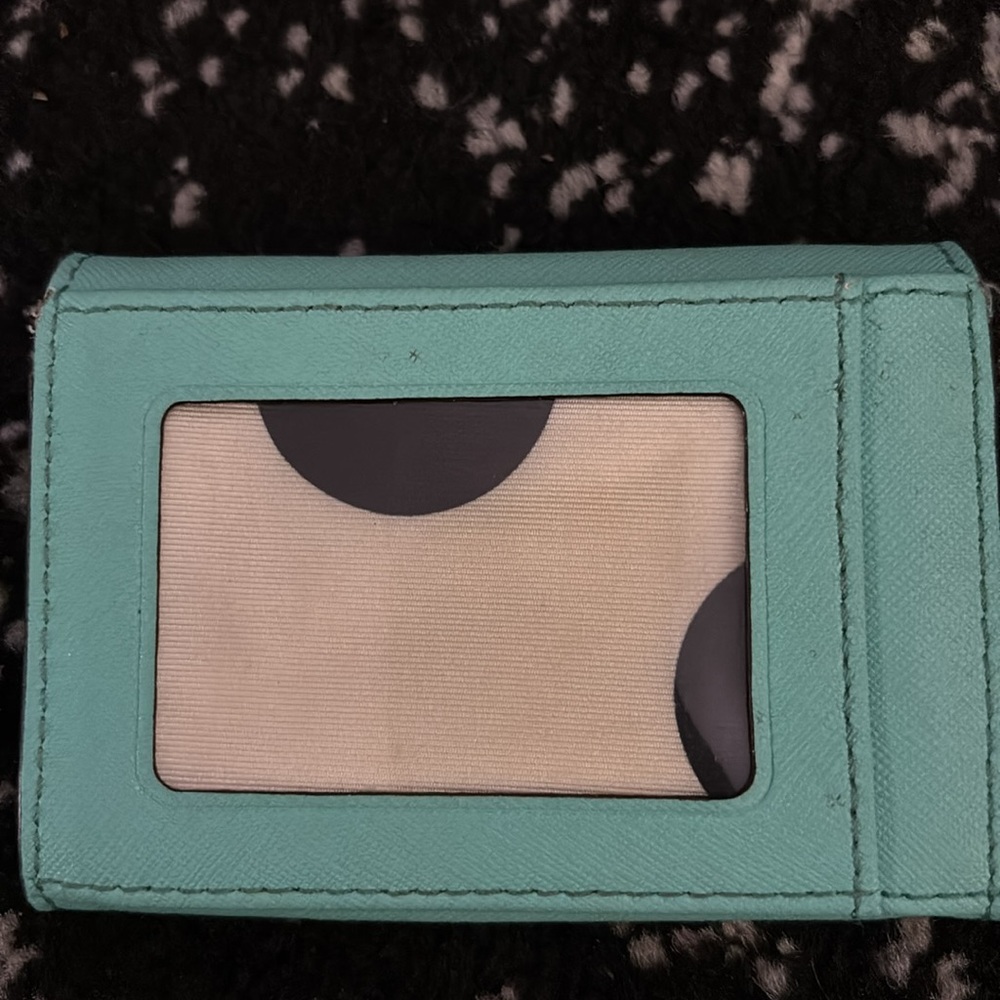 Kate Spade ♠️ wallet - Picture 2 of 5